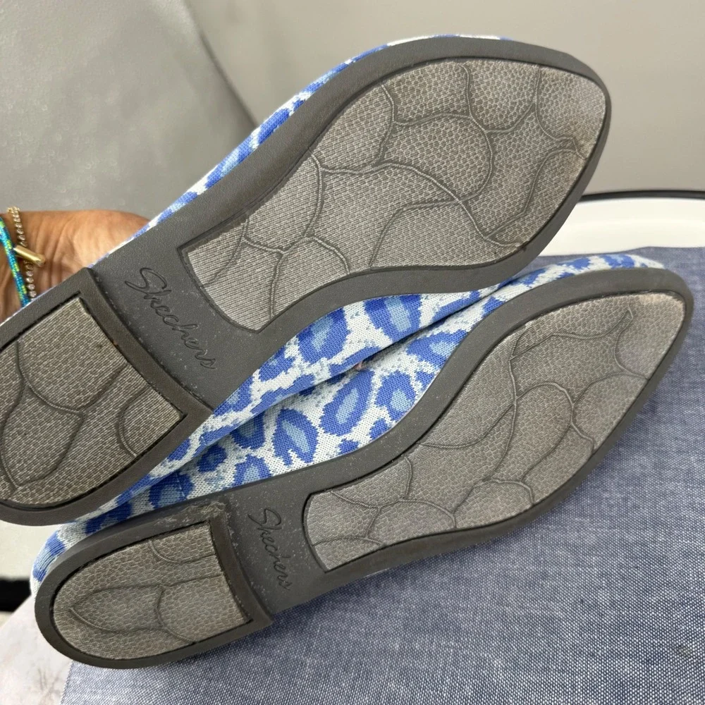 Skechers Cleo Ballet Flats Womens 10 Blue Leopard Print Stretch‎ Fit Pointed Toe